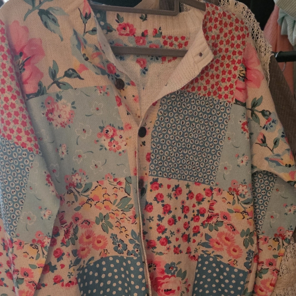 Floral Patchwork Women's Jacket - image 2